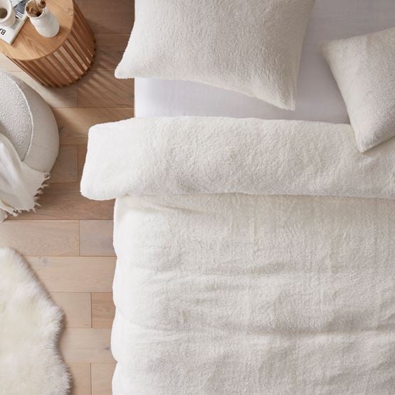 Sherpa Plain Off White Quilt Cover Set