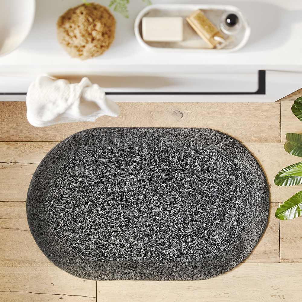 Oval on sale bath mat