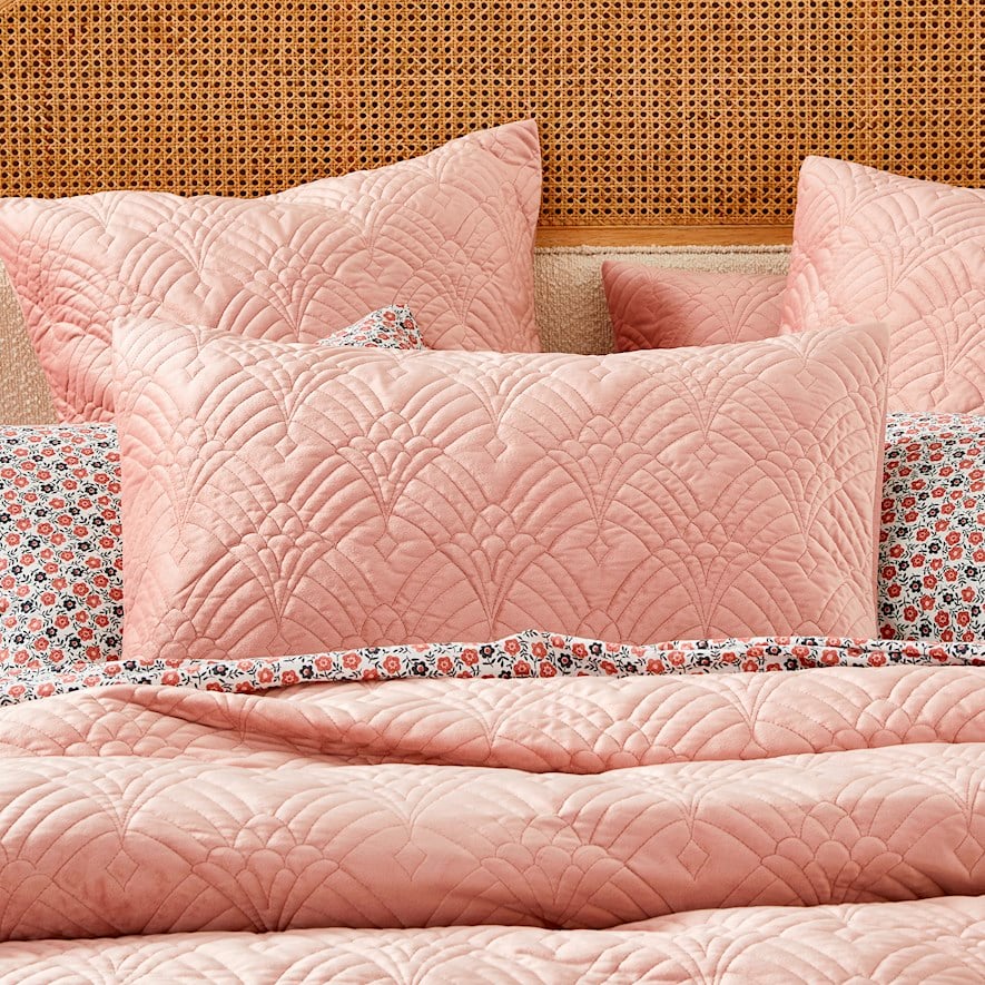 Pink velvet 2025 european pillowcase