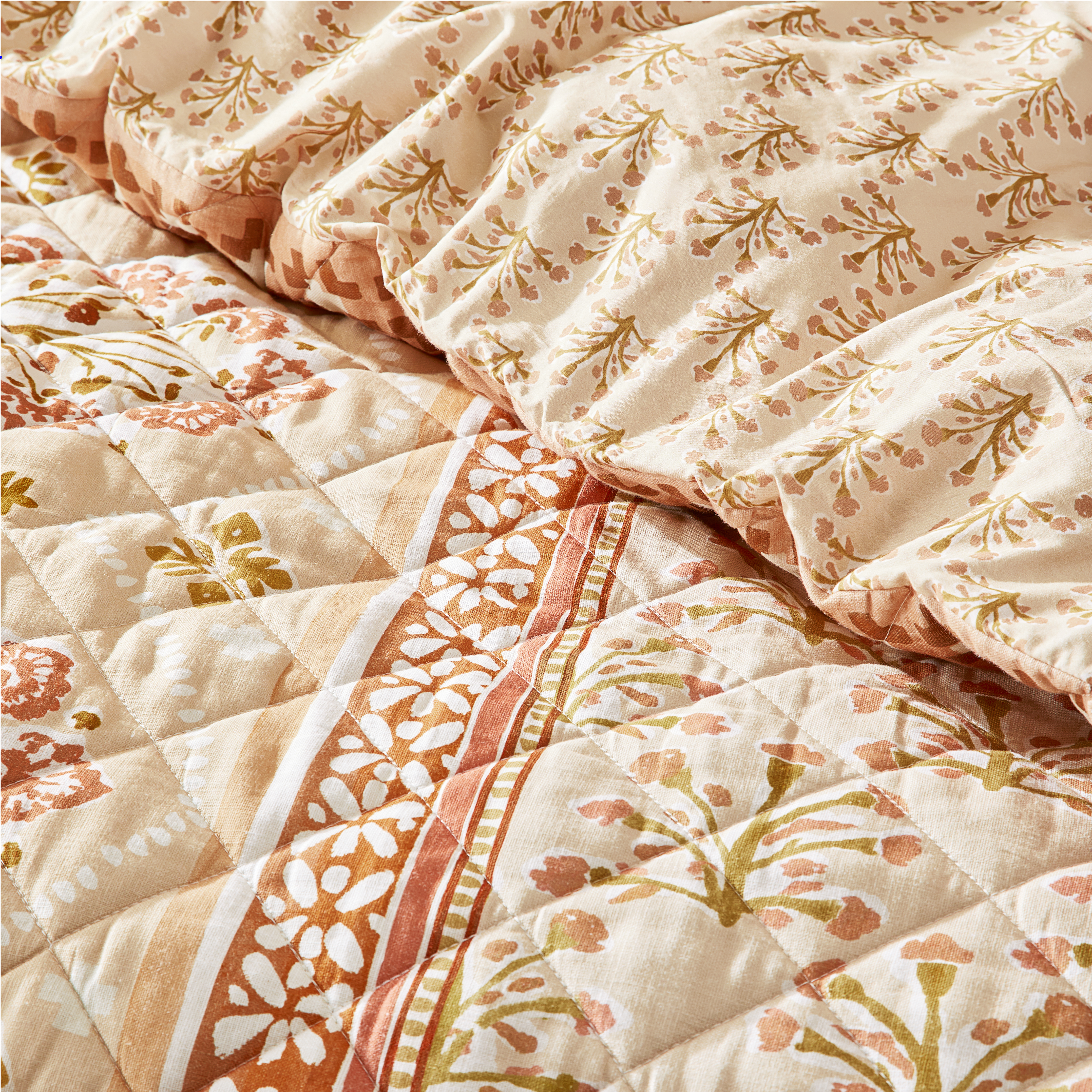 Anthropologie cheapest Josee Quilt- Queen