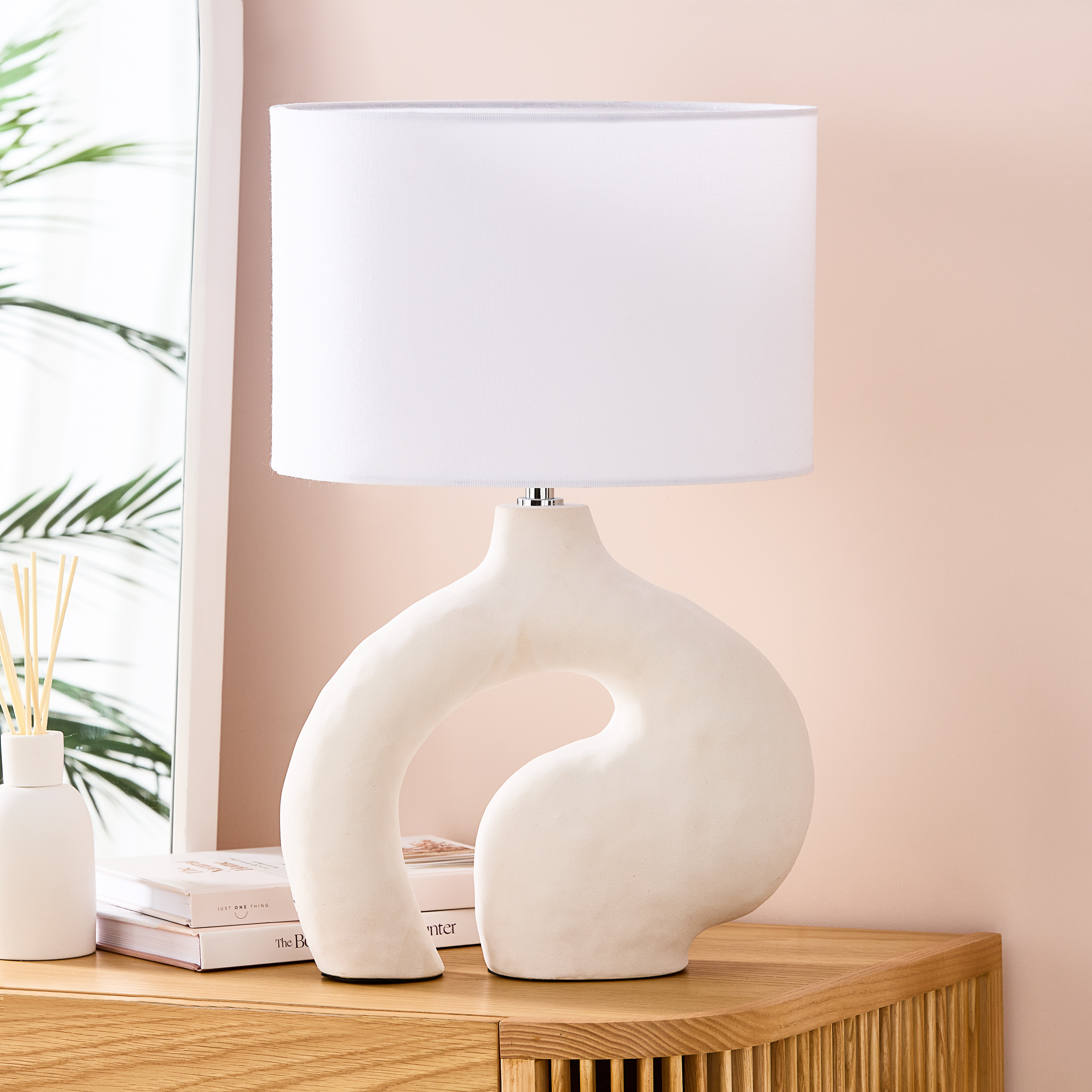 Moma table hot sale lamp