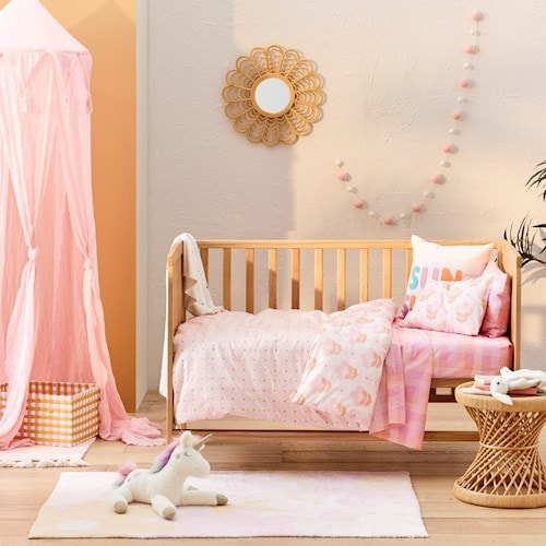 Pink store cot quilt