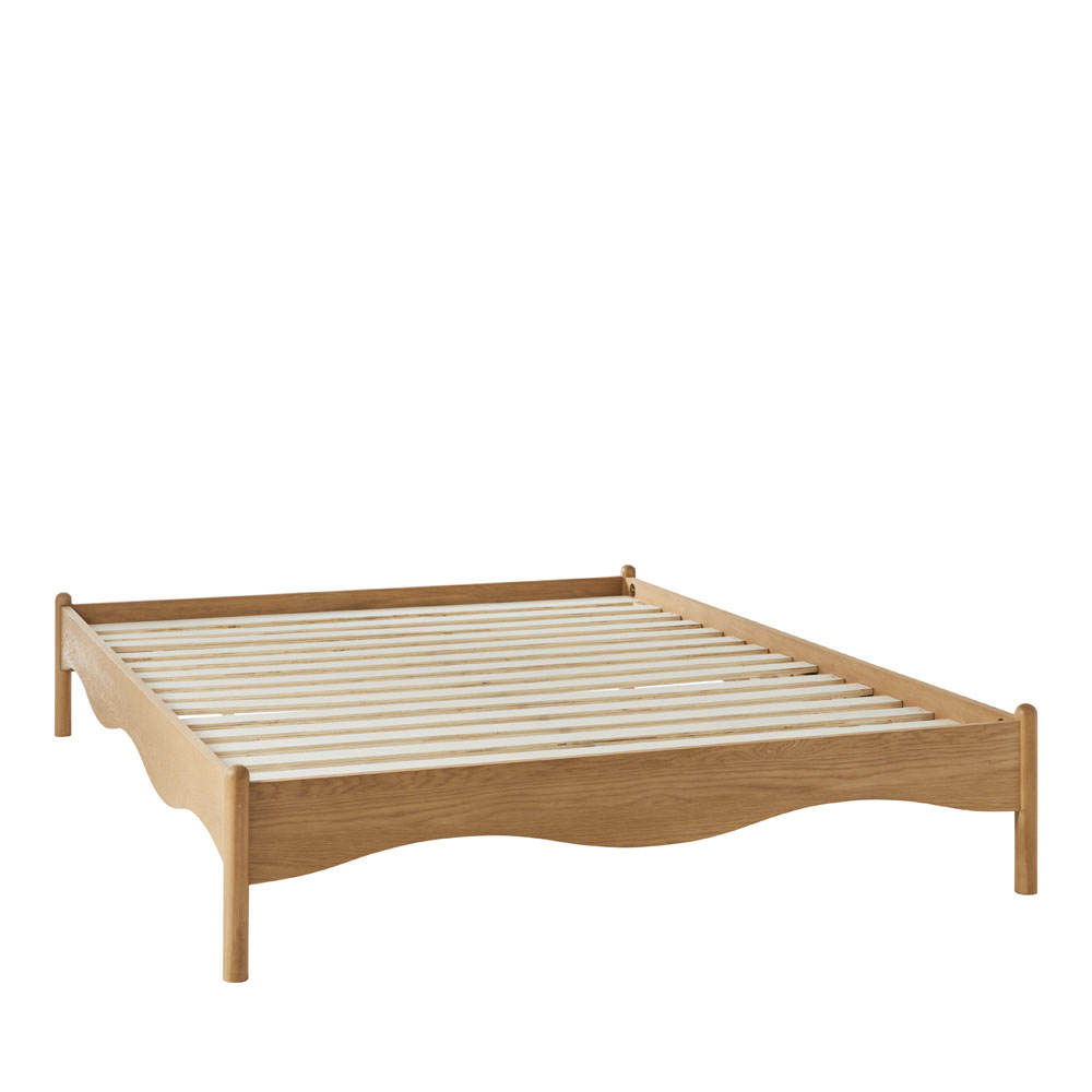 Sadie platform deals bed