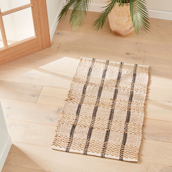 Striped Pattern Rug - Area Rugs Living Room, Bedroom, Kitchen - Easy Care  Low Pile Carpet - Large Rug 2x3 Feet(60 x 90 cm) Pink Cream Rug