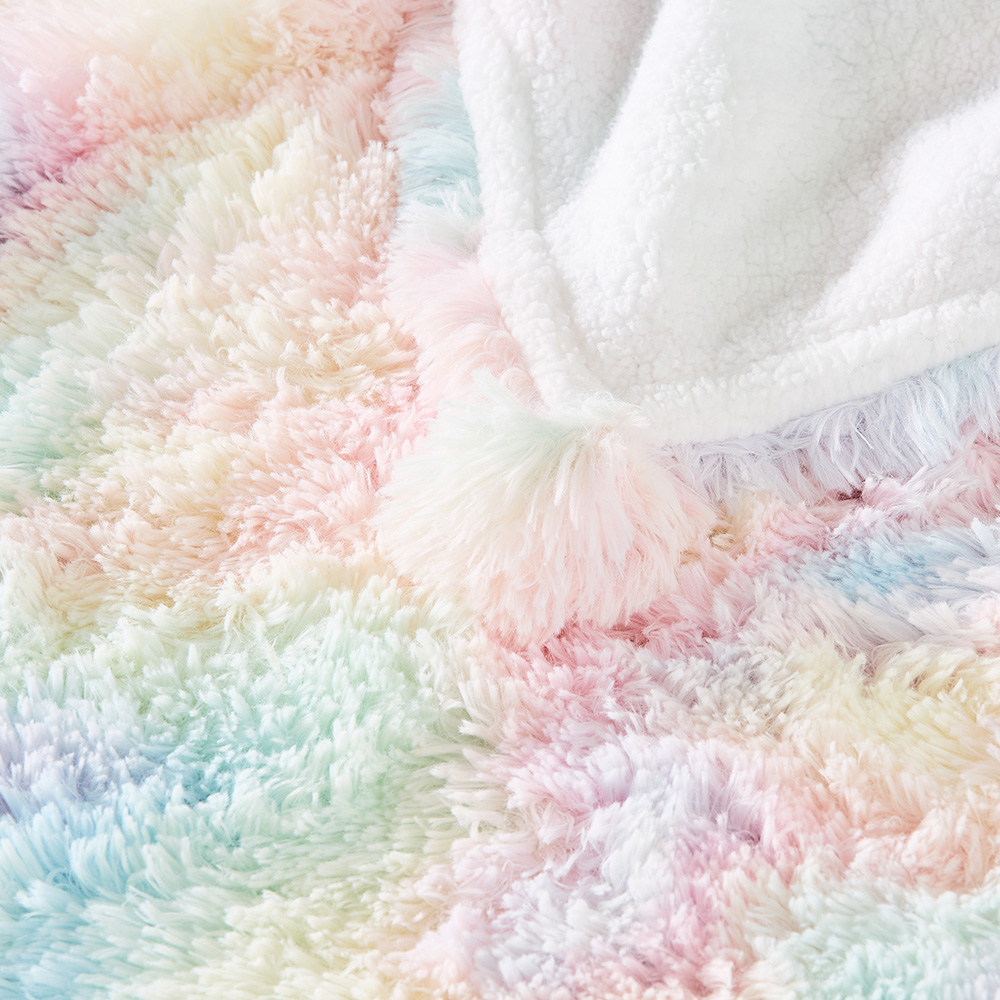 Rainbow pom pom online blanket