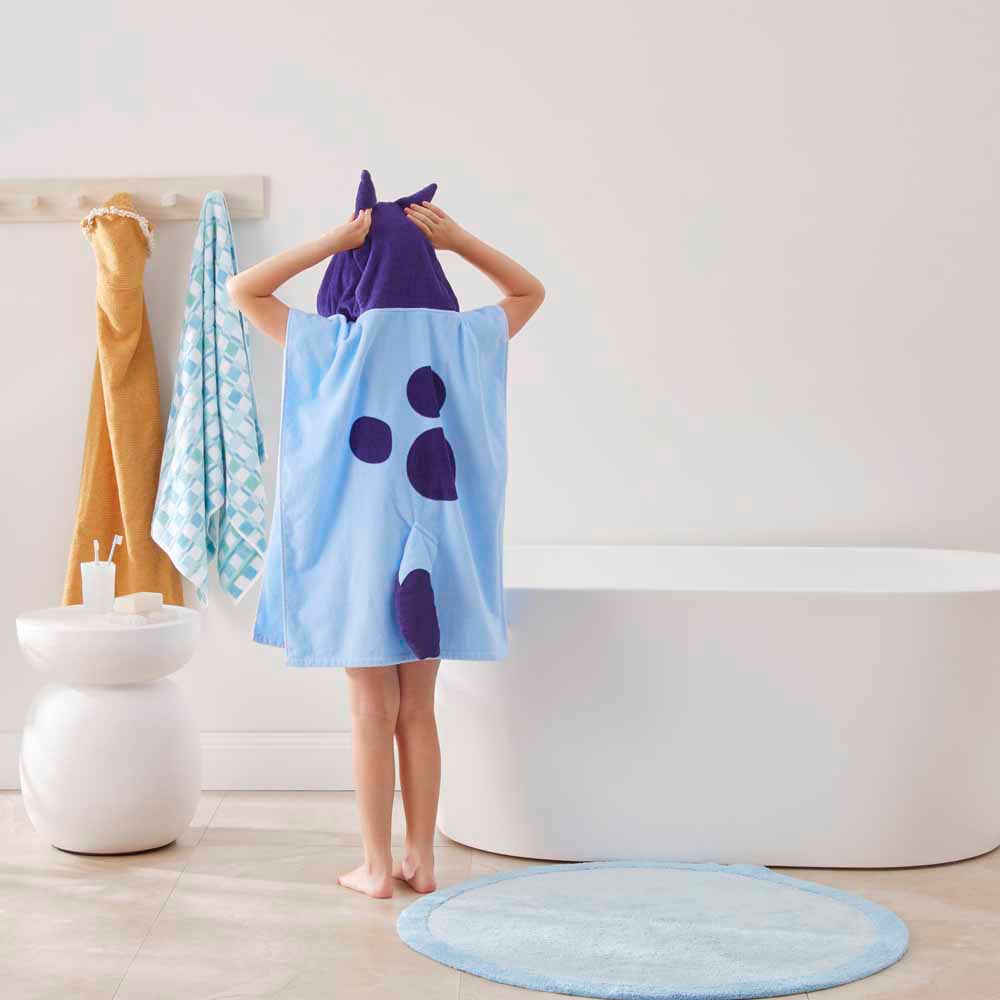 Kids best sale bathroom towels