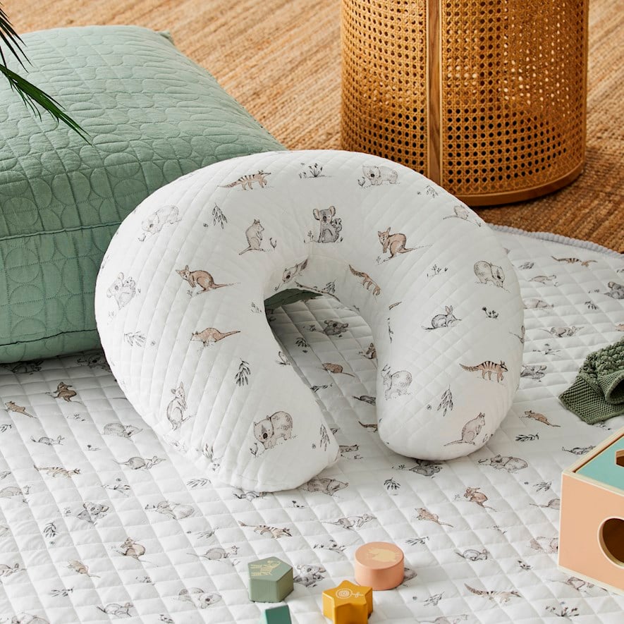 Newborn feeding pillow best sale