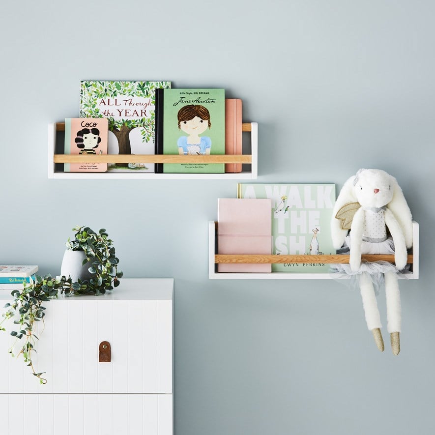 Wall store book stand