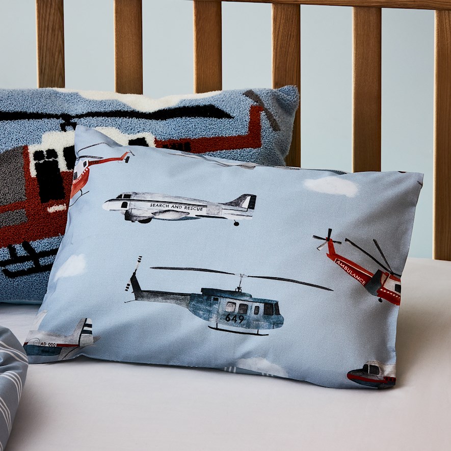 Aeroplane store cot bedding