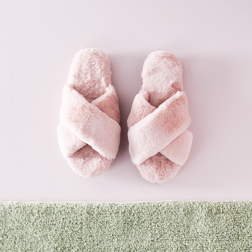 Crossover Dusty Rose Fur Slippers Adairs