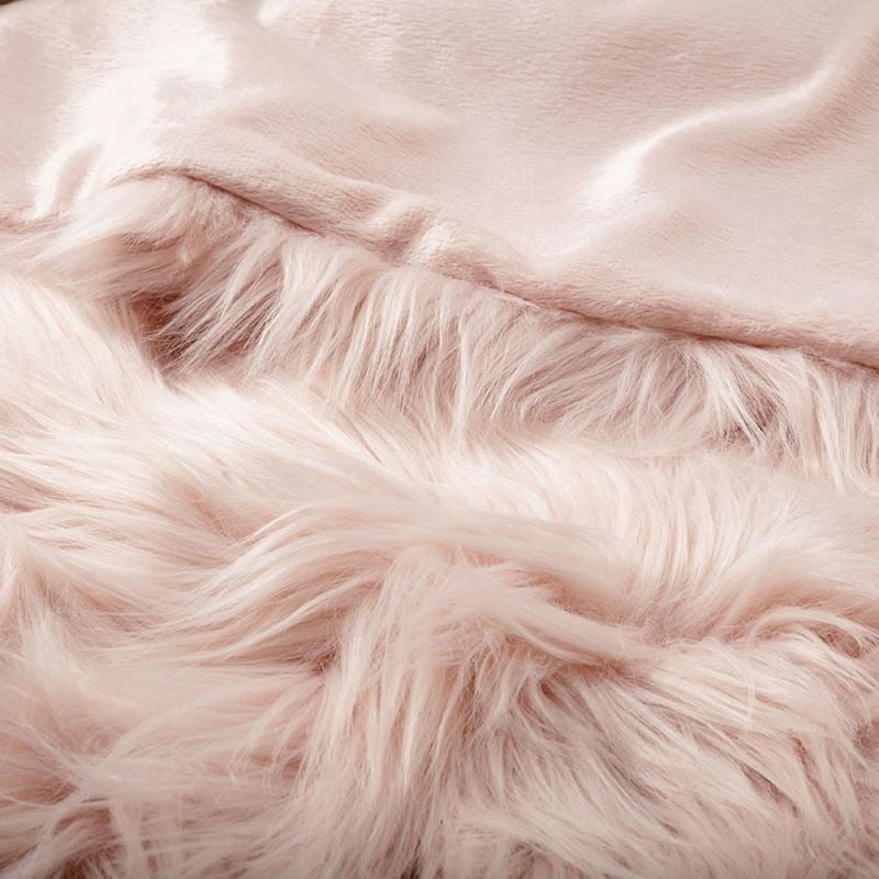 Alpine Dusty Pink Blanket
