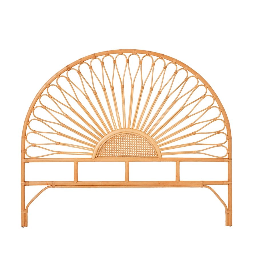 Queen bed 2024 head rattan