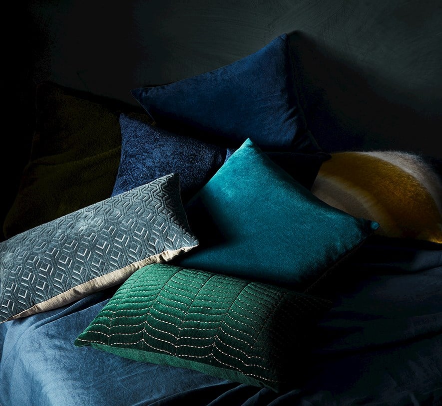 Peacock blue best sale velvet cushions